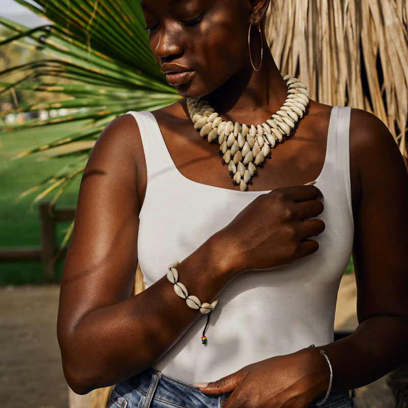 Cowrie Shell gold Bracelets Online - Tecwwa